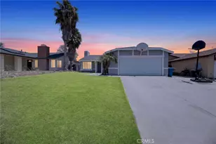 142 N Massachusetts, Lake Elsinore, CA 92530 - Photo 2