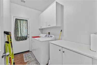 29949 Fox Creek, Menifee, CA 92586 - Photo 32