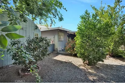 200 Vivian, Hemet, CA 92543 - Photo 2