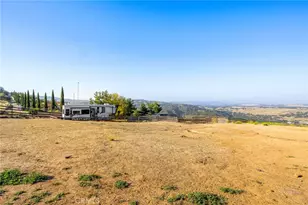 43780 Paseo Espinazo, Murrieta, CA 92562 - Photo 54
