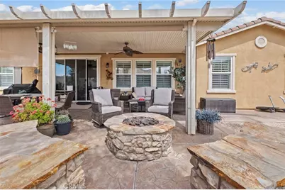 34571 Misstletoe, Murrieta, CA 92563 - Photo 32