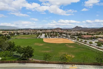 34571 Misstletoe, Murrieta, CA 92563 - Photo 36