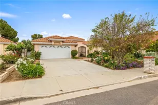 2573 Maple Dr, Hemet, CA 92545 - Photo 2