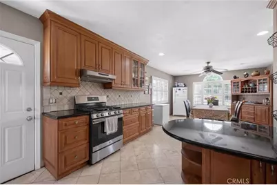 5621 Vonnie Ln, Cypress, CA 90630 - Photo 12