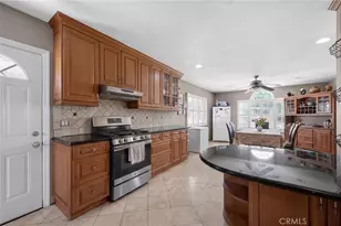 5621 Vonnie Ln, Cypress, CA 90630 - Photo 12