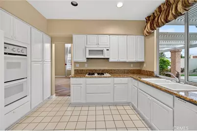 32105 Via Cordoba, Temecula, CA 92592 - Photo 14