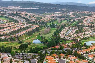 32105 Via Cordoba, Temecula, CA 92592 - Photo 54