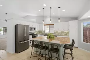 20163 Mapleleaf Ct, Wildomar, CA 92595 - Photo 6