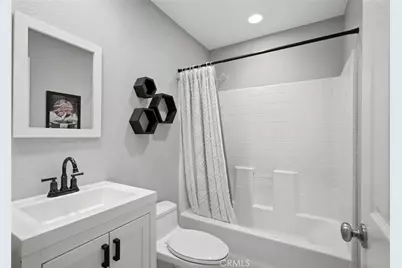 20163 Mapleleaf Court, Wildomar, CA 92595 - Photo 24