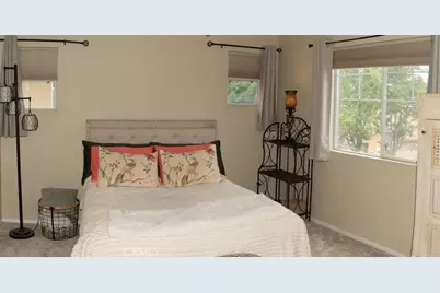 33634 Emerson #B, Temecula, CA 92592 - Photo 18