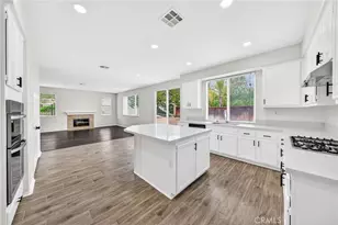 31394 Orchard Ln, Murrieta, CA 92563 - Photo 18