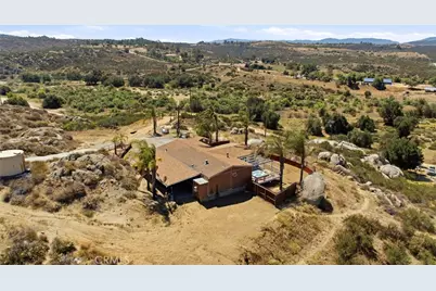 40100 Owl Valley, Temecula, CA 92592 - Photo 4