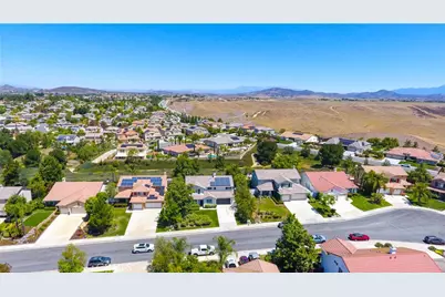 31928 Cercle Chambertin, Temecula, CA 92591 - Photo 10