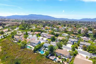 31928 Cercle Chambertin, Temecula, CA 92591 - Photo 12
