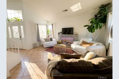 15660 Lake Ridge Road, Lake Elsinore, CA 92530 - Photo 2