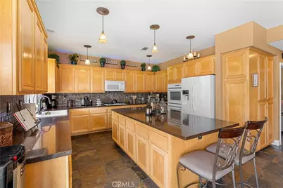 21124 Cross Creek Drive, Saugus, CA 91350 - Photo 22