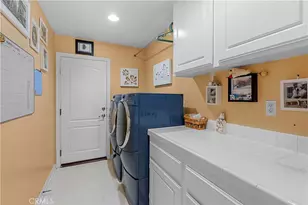 21124 Cross Creek Dr, Saugus, CA 91350 - Photo 28