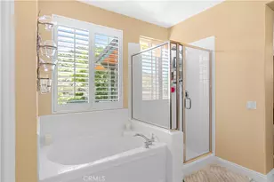21124 Cross Creek Dr, Saugus, CA 91350 - Photo 40