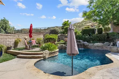 21124 Cross Creek Drive, Saugus, CA 91350 - Photo 50