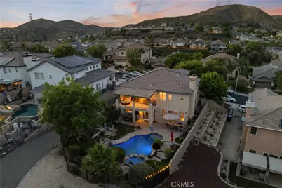 21124 Cross Creek Drive, Saugus, CA 91350 - Photo 8
