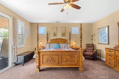 21124 Cross Creek Drive, Saugus, CA 91350 - Photo 36