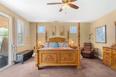21124 Cross Creek Drive, Saugus, CA 91350 - Photo 36