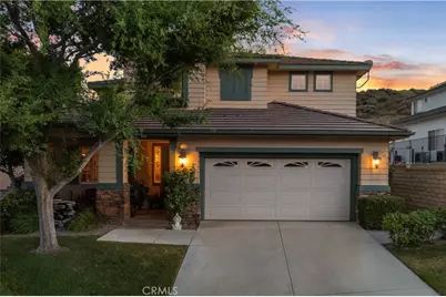 21124 Cross Creek Drive, Saugus, CA 91350 - Photo 2