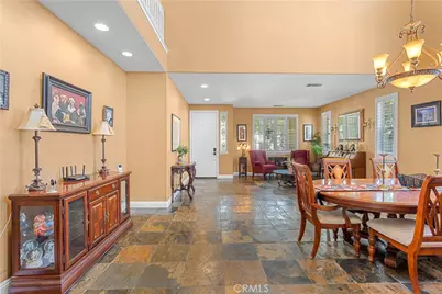 21124 Cross Creek Drive, Saugus, CA 91350 - Photo 14