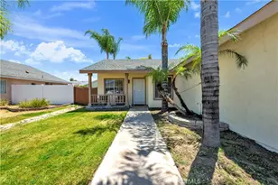 42849 Seal Rock Ct, Hemet, CA 92544 - Photo 12