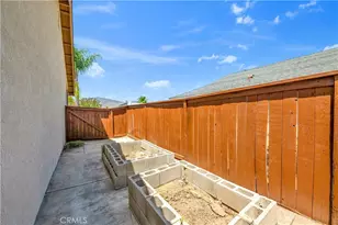 42849 Seal Rock Ct, Hemet, CA 92544 - Photo 34