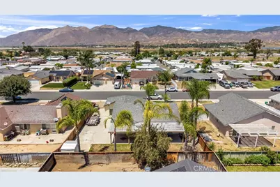 42849 Seal Rock Court, Hemet, CA 92544 - Photo 26