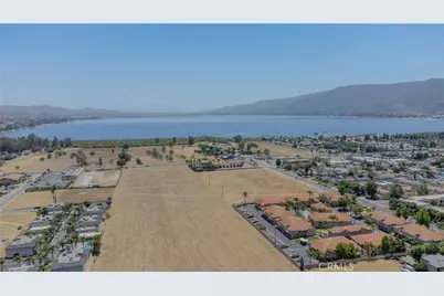579 Parkview, Lake Elsinore, CA 92530 - Photo 14