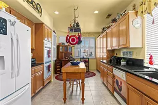 40145 Colony, Murrieta, CA 92562 - Photo 14