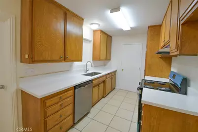 815 Coral Avenue, Hemet, CA 92543 - Photo 2