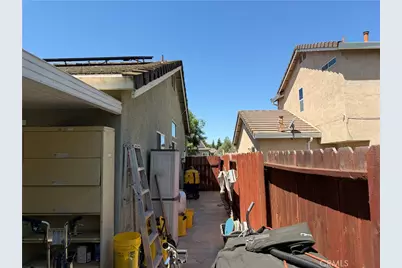 7050 Prestwick, Riverbank, CA 95367 - Photo 10