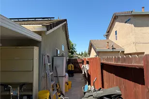 7050 Prestwick, Riverbank, CA 95367 - Photo 10