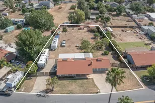 15640 Alvarado, Lake Elsinore, CA 92530 - Photo 2