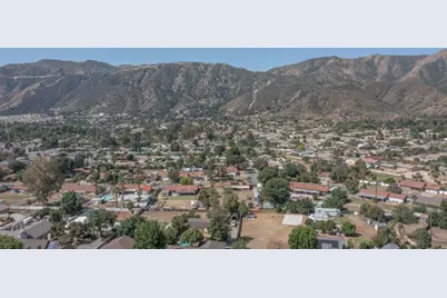 15640 Alvarado, Lake Elsinore, CA 92530 - Photo 32