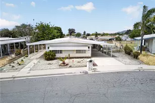 143 Palomar, San Jacinto, CA 92582 - Photo 2
