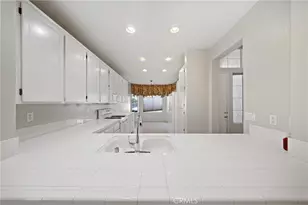 29303 Hidden Lake Dr, Menifee, CA 92584 - Photo 10