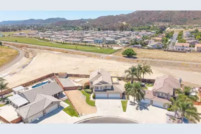 21965 Carnation Lane, Wildomar, CA 92595 - Photo 28