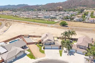 21965 Carnation Ln, Wildomar, CA 92595 - Photo 28