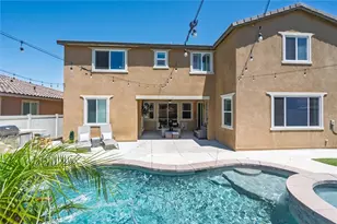 30881 Bristly Ct, Murrieta, CA 92563 - Photo 36