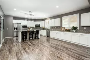 30881 Bristly Ct, Murrieta, CA 92563 - Photo 12