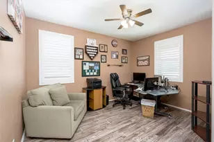 30881 Bristly Ct, Murrieta, CA 92563 - Photo 8