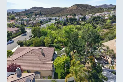 27306 Sweetspire Terrace Place, Murrieta, CA 92562 - Photo 68