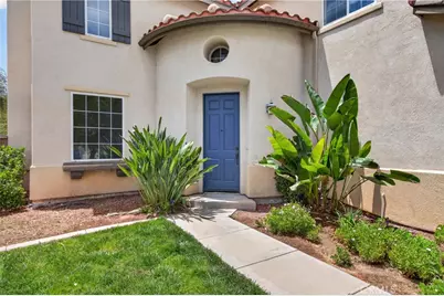 32365 Whispering Willow, Lake Elsinore, CA 92532 - Photo 4
