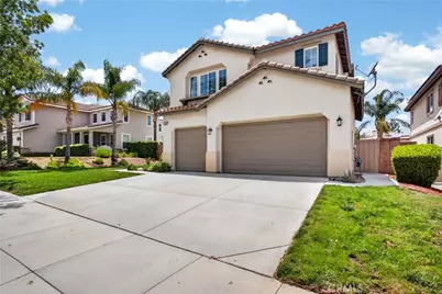 32365 Whispering Willow, Lake Elsinore, CA 92532 - Photo 2