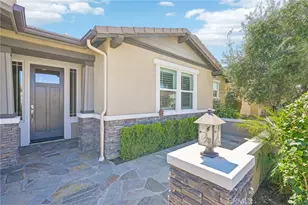 34454 Bloomberry, Murrieta, CA 92563 - Photo 2
