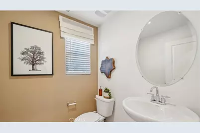 16215 Lumia Way, Fontana, CA 92336 - Photo 8